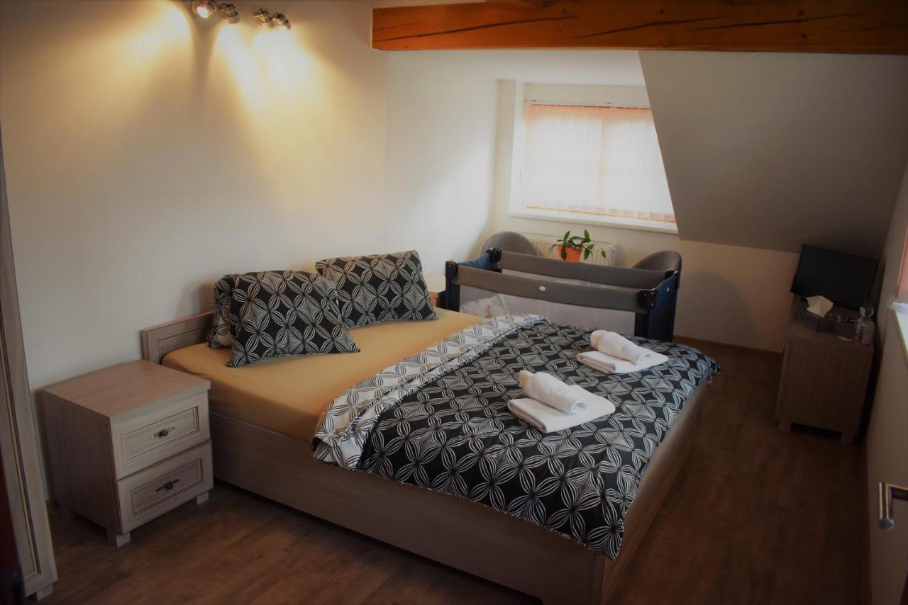 Roubenka 3*